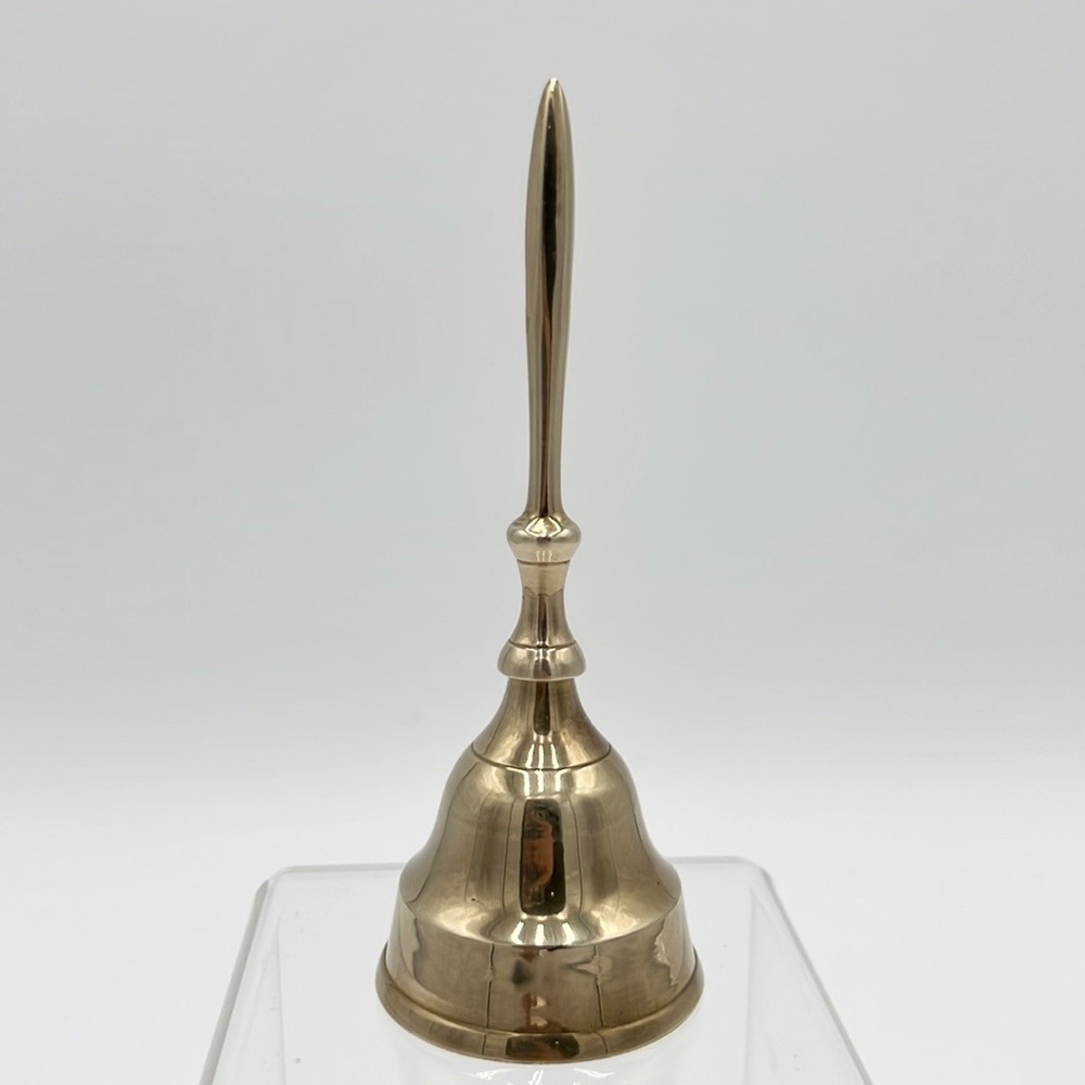 VINTAGE BRASS DESK HAND  BELL - Picture 3 of 7